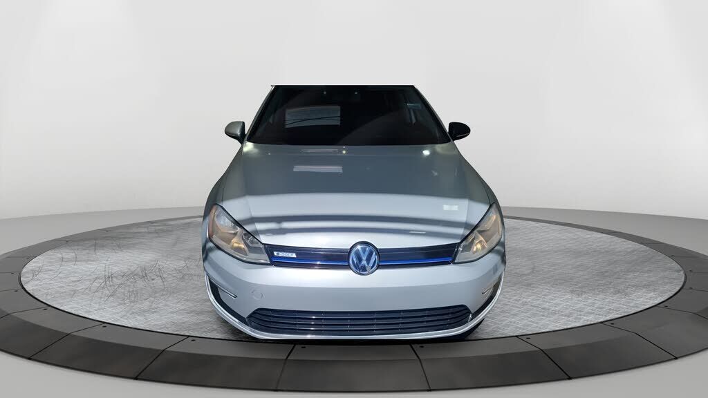 2016 VOLKSWAGEN e-Golf