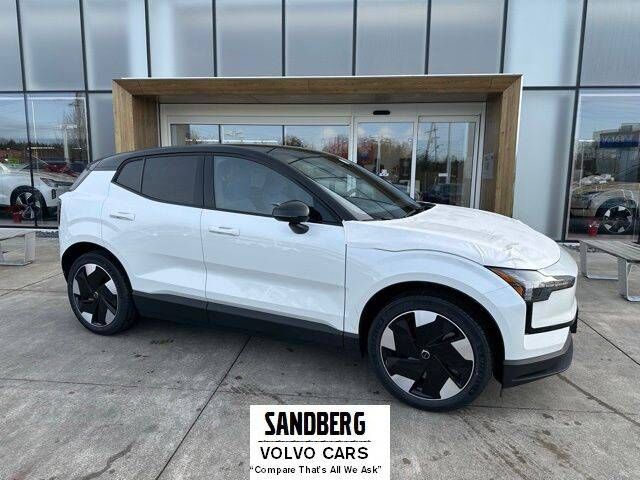 2026 VOLVO EX30