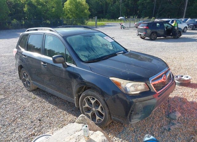 2015 SUBARU Forester