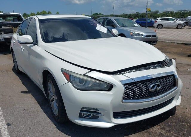 2017 INFINITI Q50
