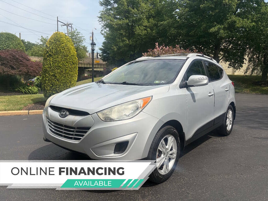 2012 HYUNDAI Tucson