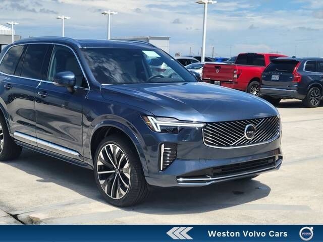 2026 VOLVO XC90