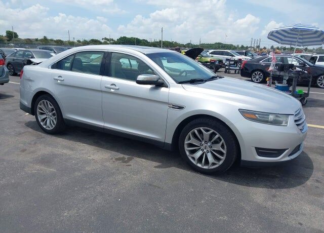 2015 FORD Taurus