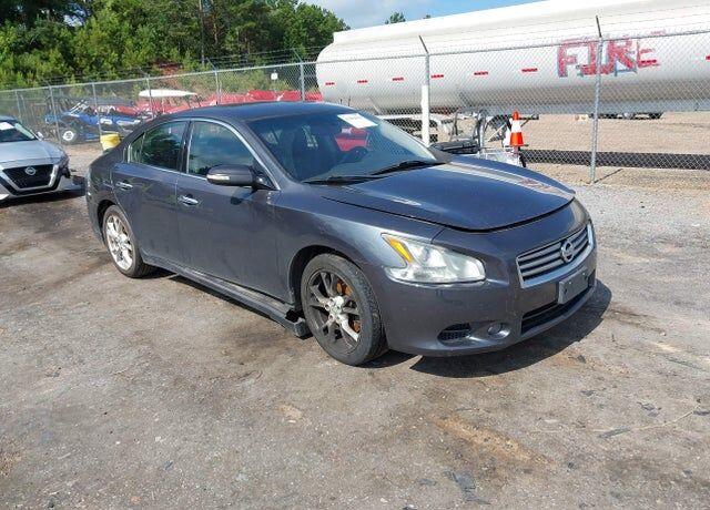 2012 NISSAN Maxima