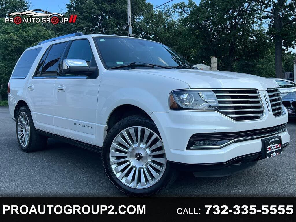 2016 LINCOLN Navigator