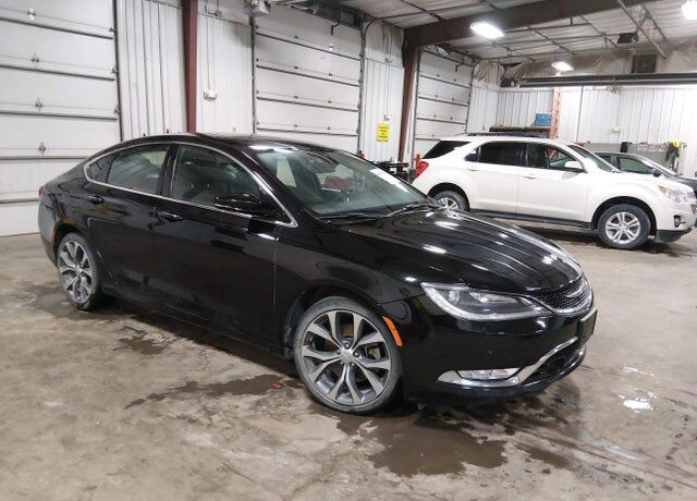 2015 CHRYSLER 200