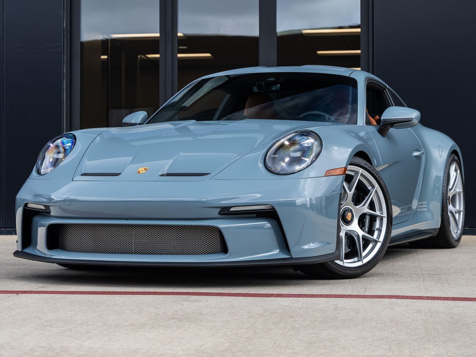 2024 PORSCHE 911