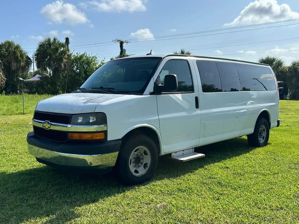 2014 CHEVROLET Express