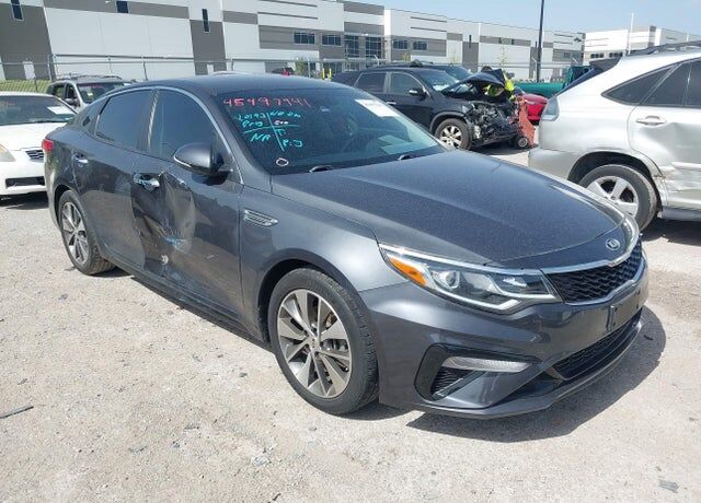 2019 KIA Optima