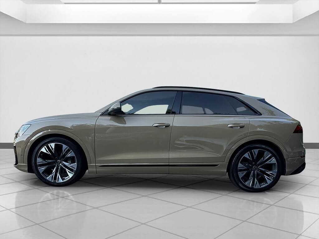 2024 Audi Q8