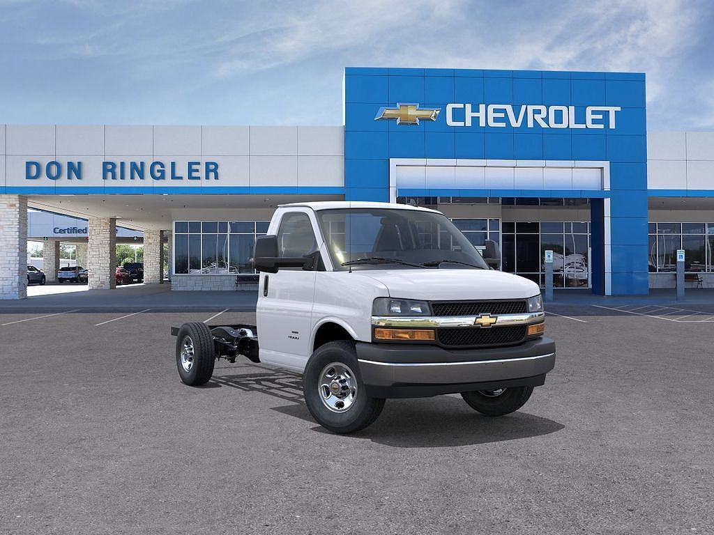 2026 CHEVROLET Express