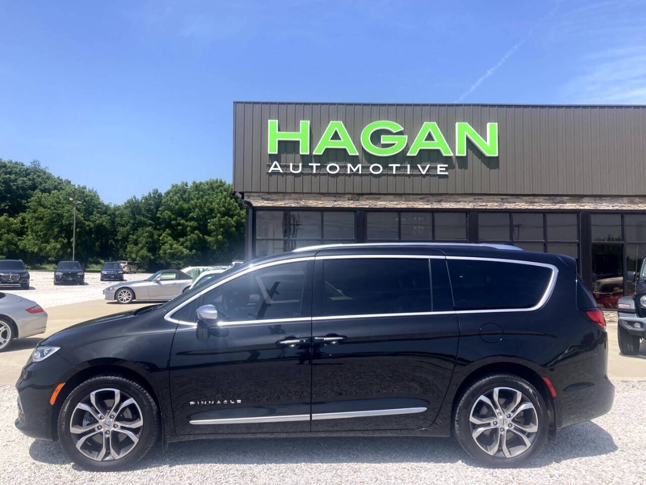 2022 CHRYSLER Pacifica