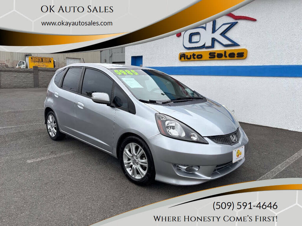 2011 HONDA Fit