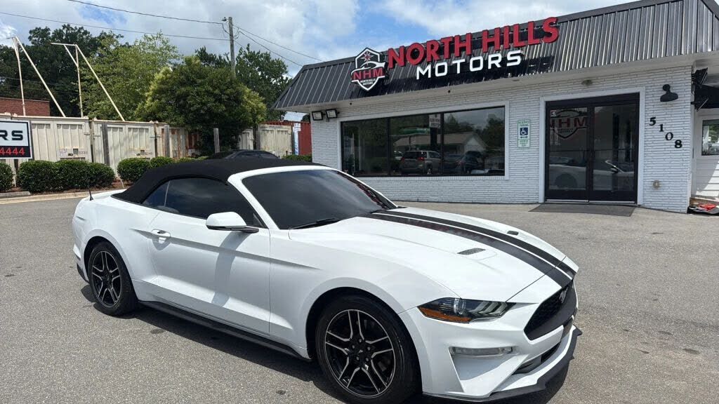 2019 FORD Mustang