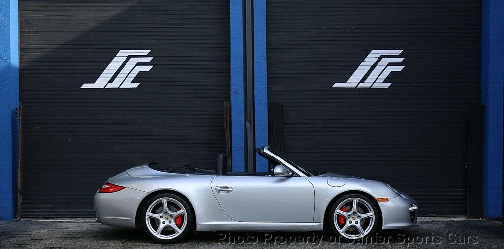 2009 PORSCHE 911