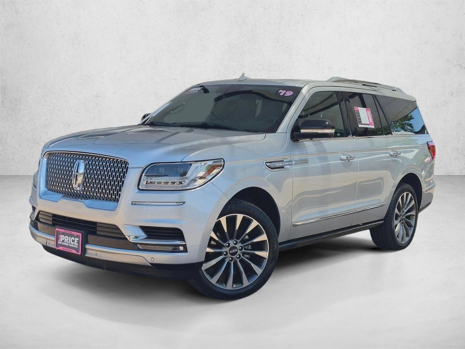 2019 LINCOLN Navigator