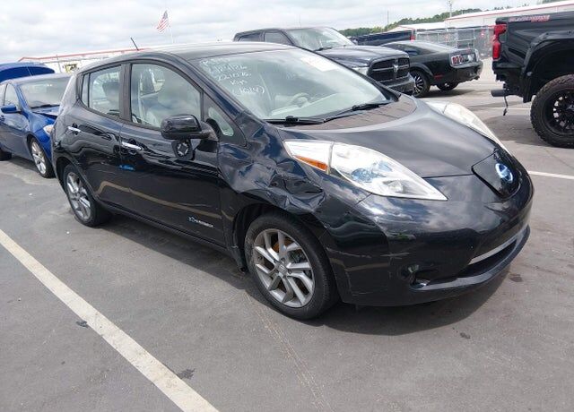 2015 NISSAN Leaf