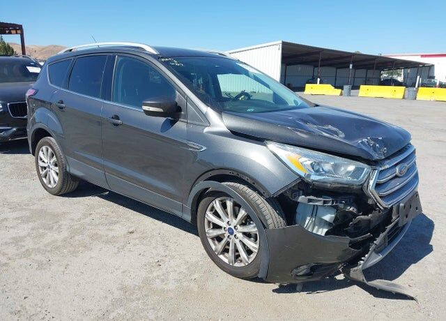 2017 FORD Escape