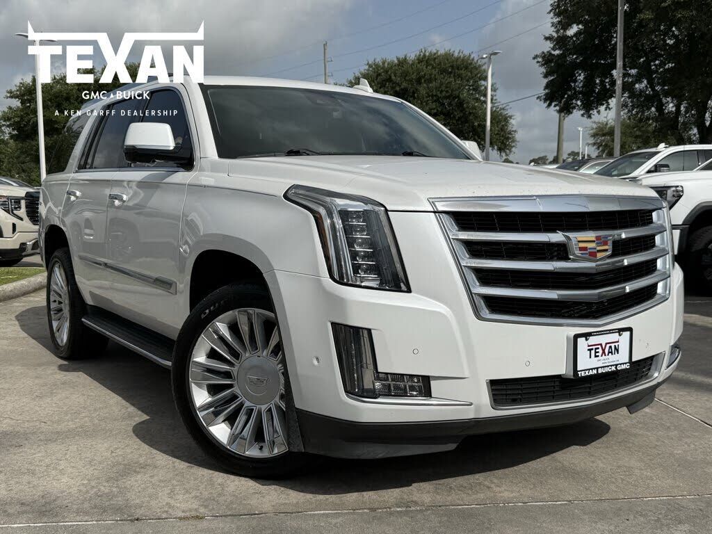 2020 CADILLAC Escalade