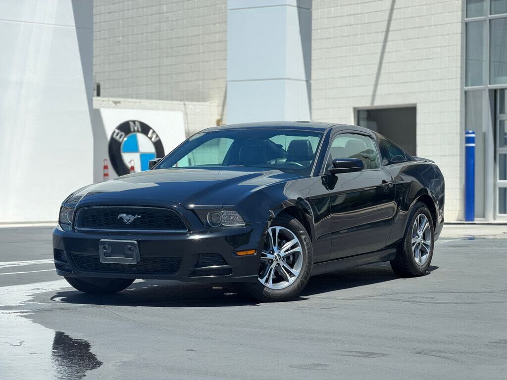 2014 FORD Mustang