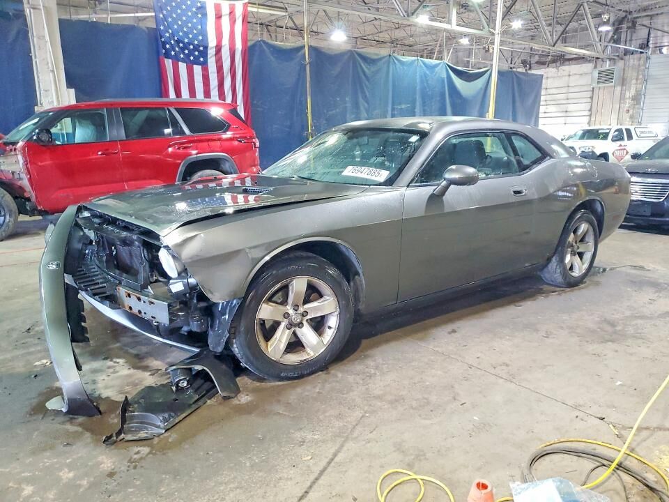 2009 DODGE Challenger