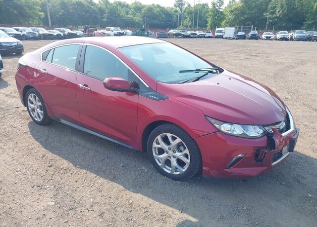 2018 CHEVROLET Volt