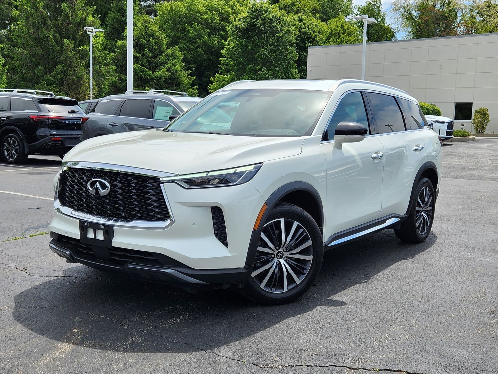 2023 INFINITI QX60