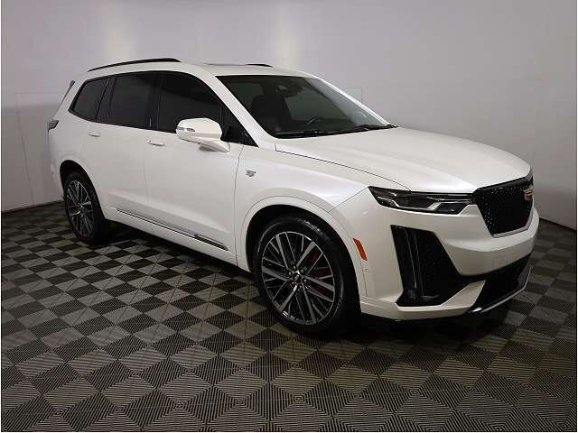 2025 CADILLAC XT6