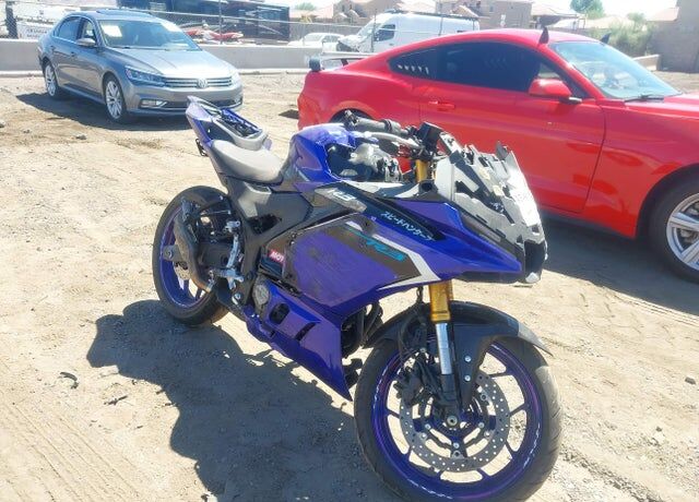 2025 YAMAHA YZF