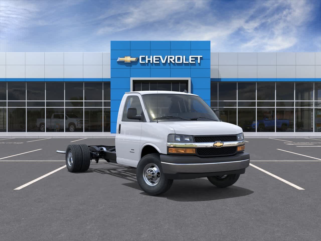 2025 CHEVROLET Express