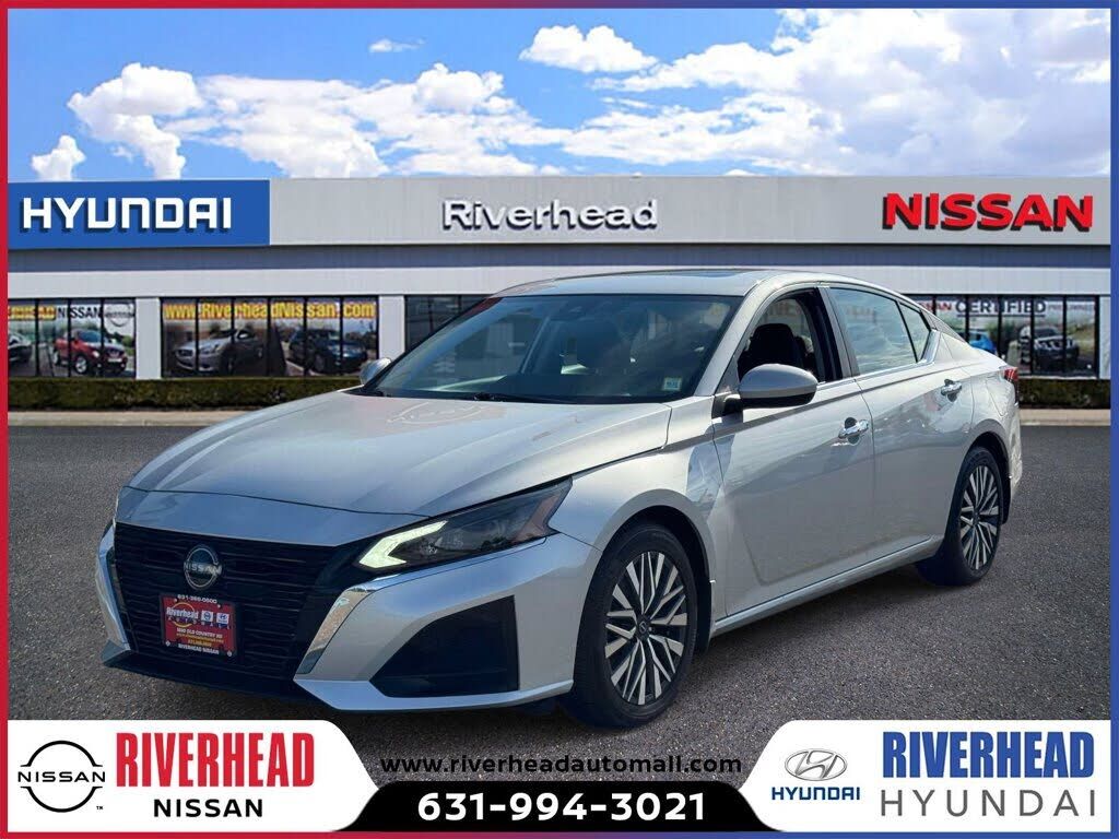 2023 NISSAN Altima