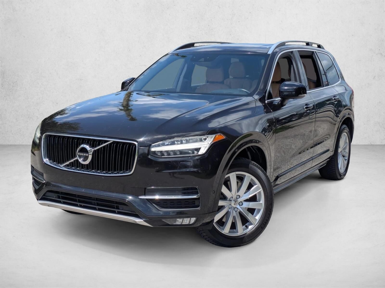 2018 VOLVO XC90