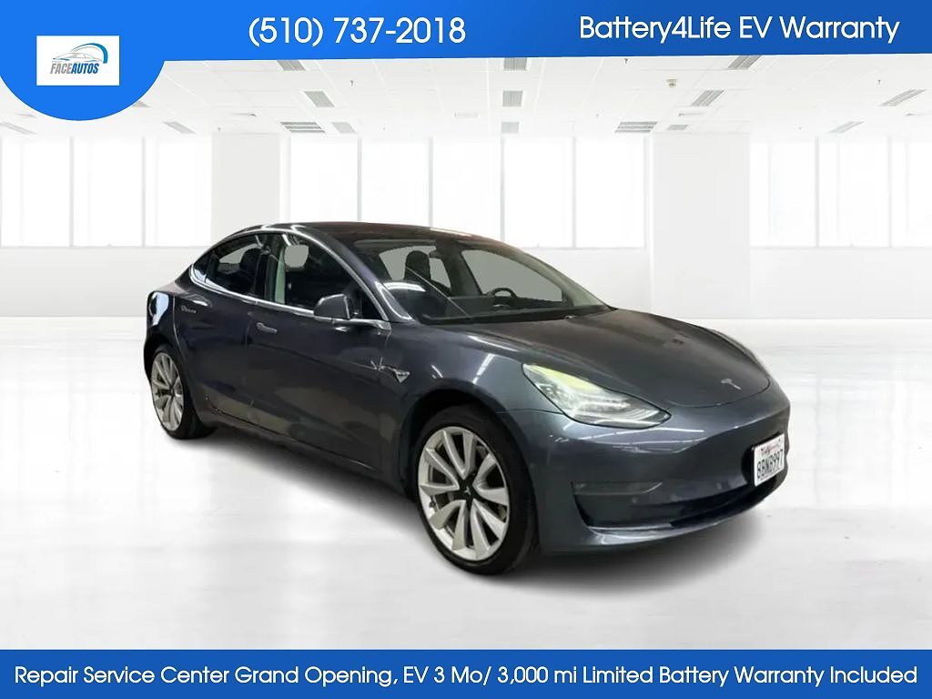 2017 TESLA Model 3