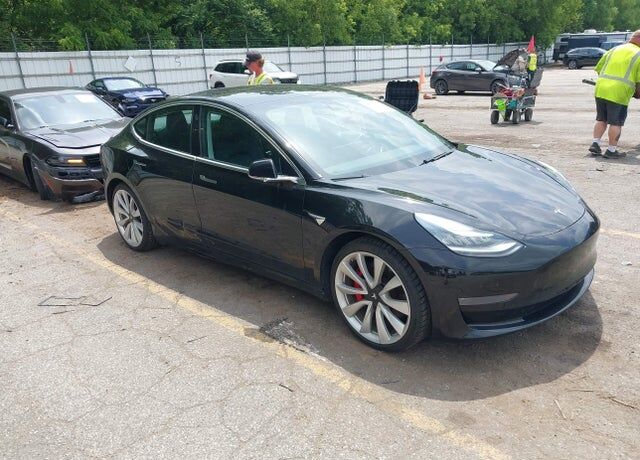 2019 TESLA Model 3