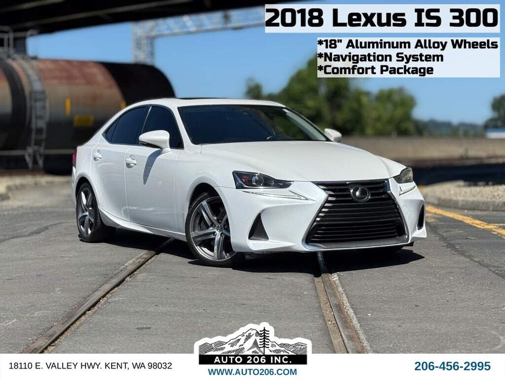 2018 LEXUS IS