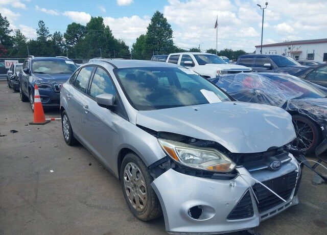 2012 FORD Focus