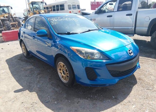 2012 MAZDA Mazda3