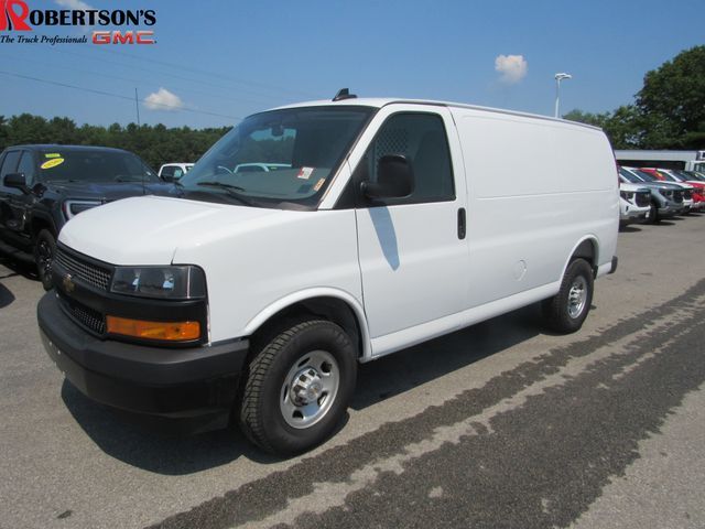2025 CHEVROLET Express