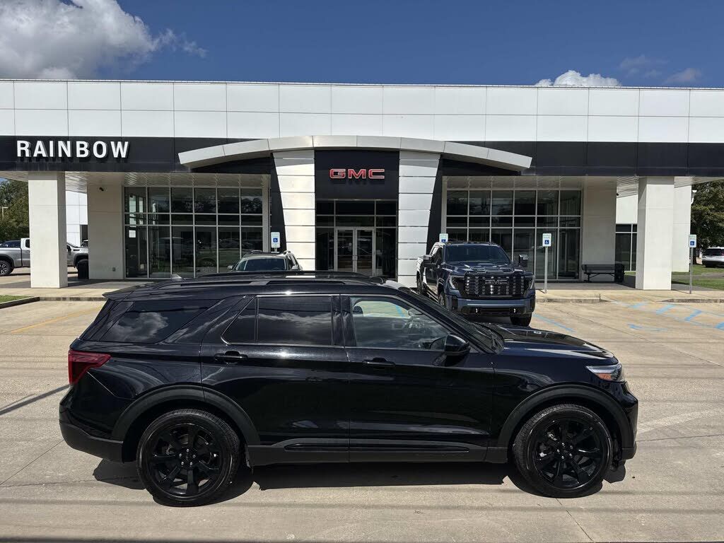 2023 FORD Explorer