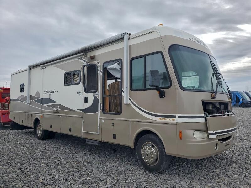 2004 WORKHORSE W22