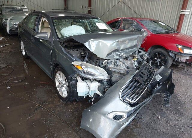 2014 TOYOTA Avalon