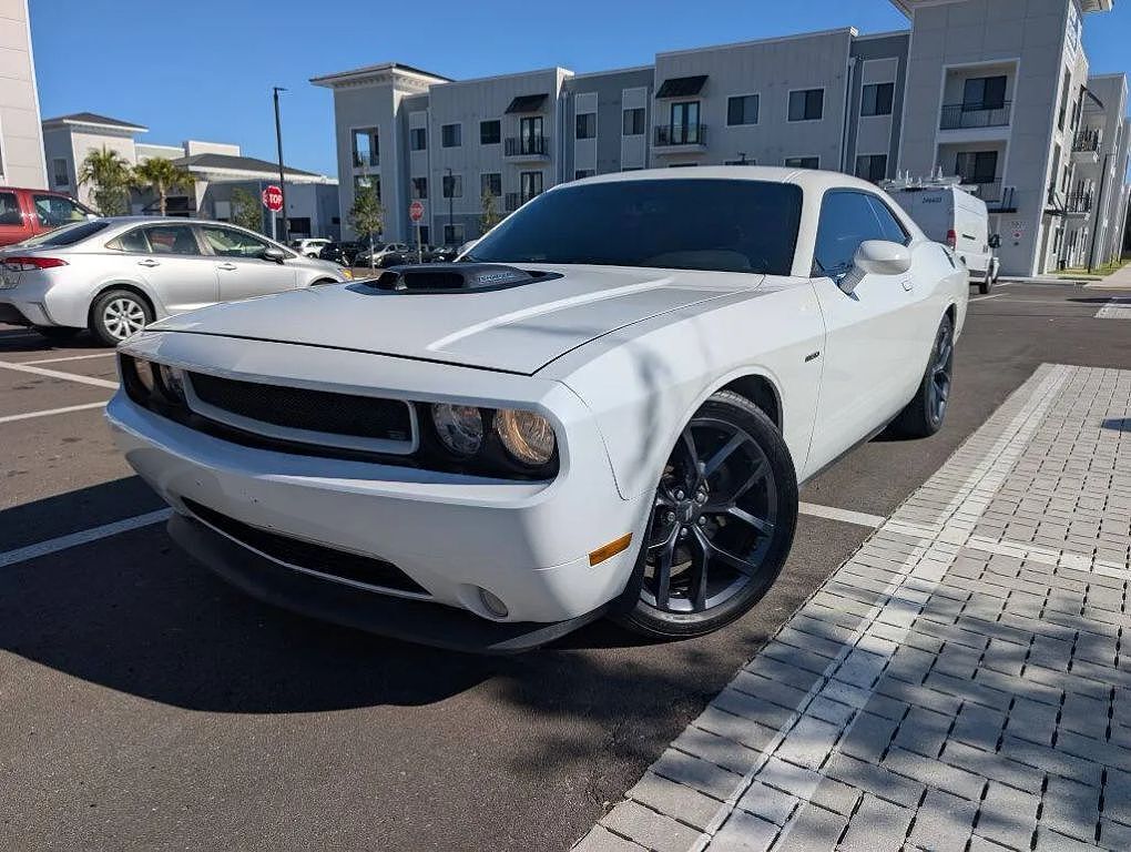 2014 DODGE Challenger