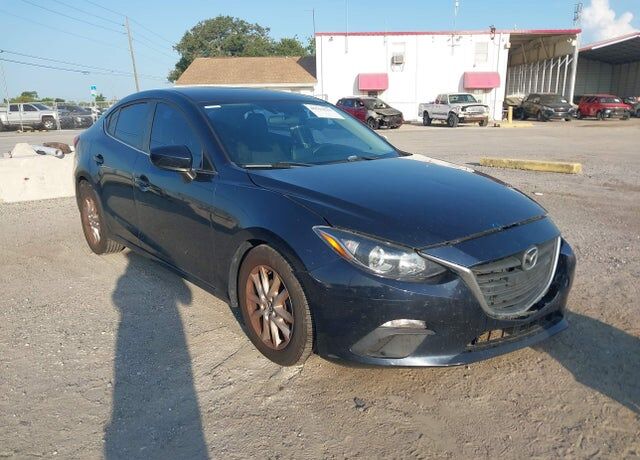 2016 MAZDA Mazda3
