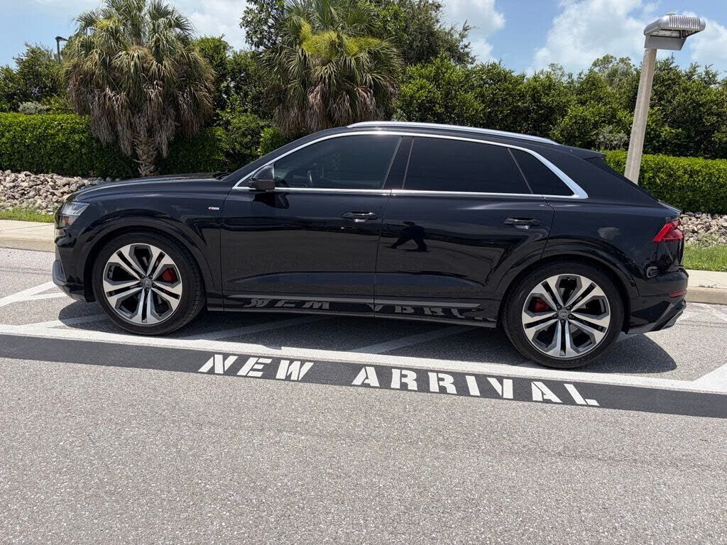 2020 Audi Q8