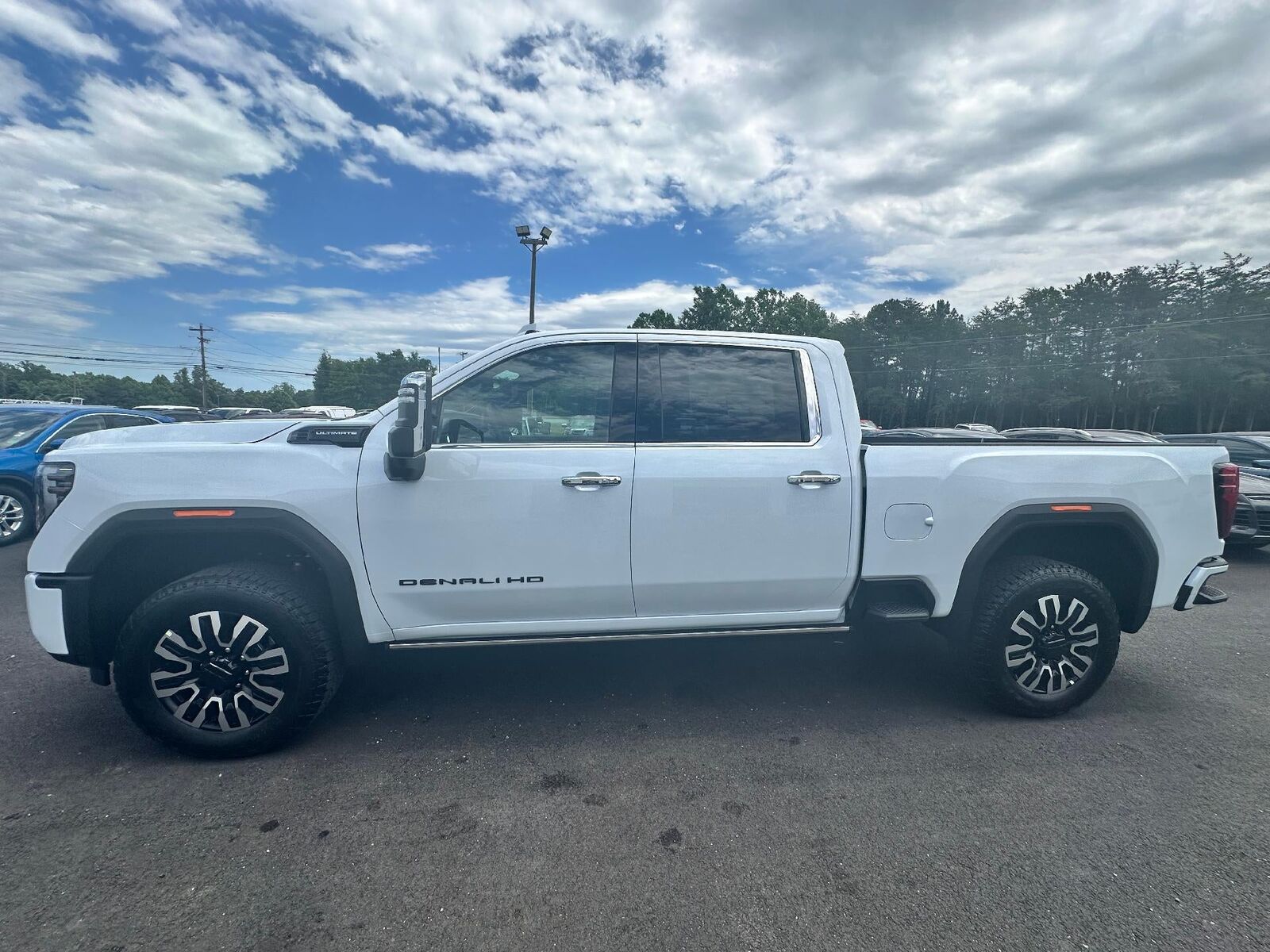 2026 GMC Sierra HD