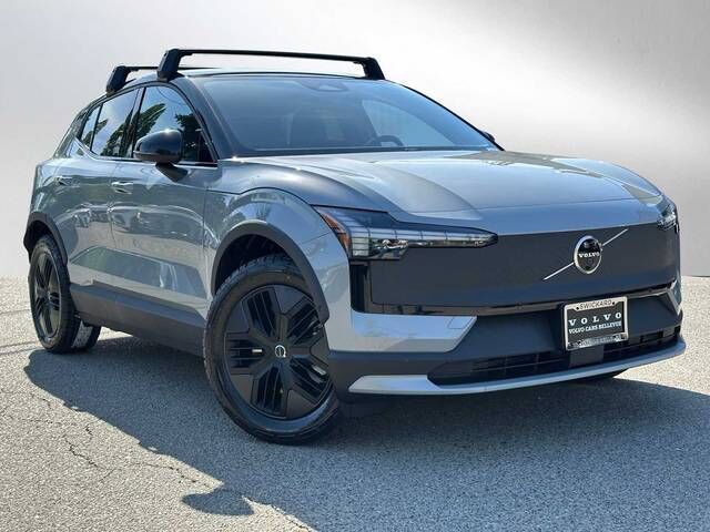 2026 VOLVO EX30 CC