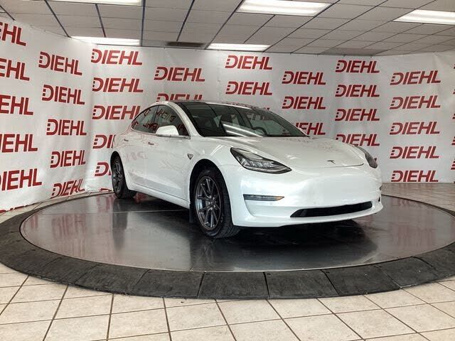 2020 TESLA Model 3