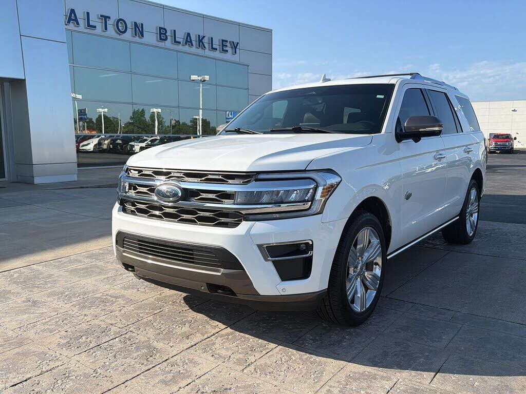 2023 FORD Expedition