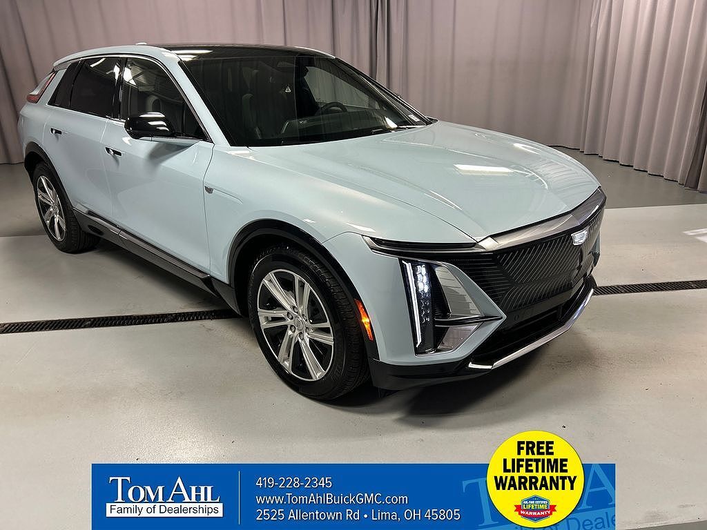 2024 CADILLAC Lyriq