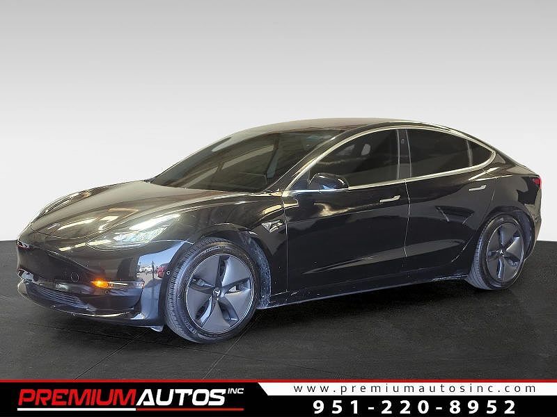 2018 TESLA Model 3